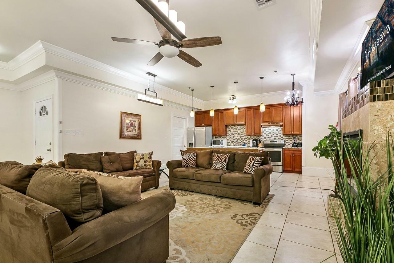 Spacious 4Br City Condo Steps From St Charles Ave New Orleans Exterior photo